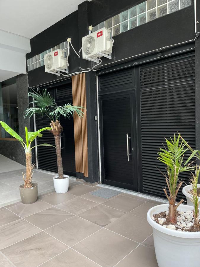 Duplex Lungomare Suites Vlore Exterior photo